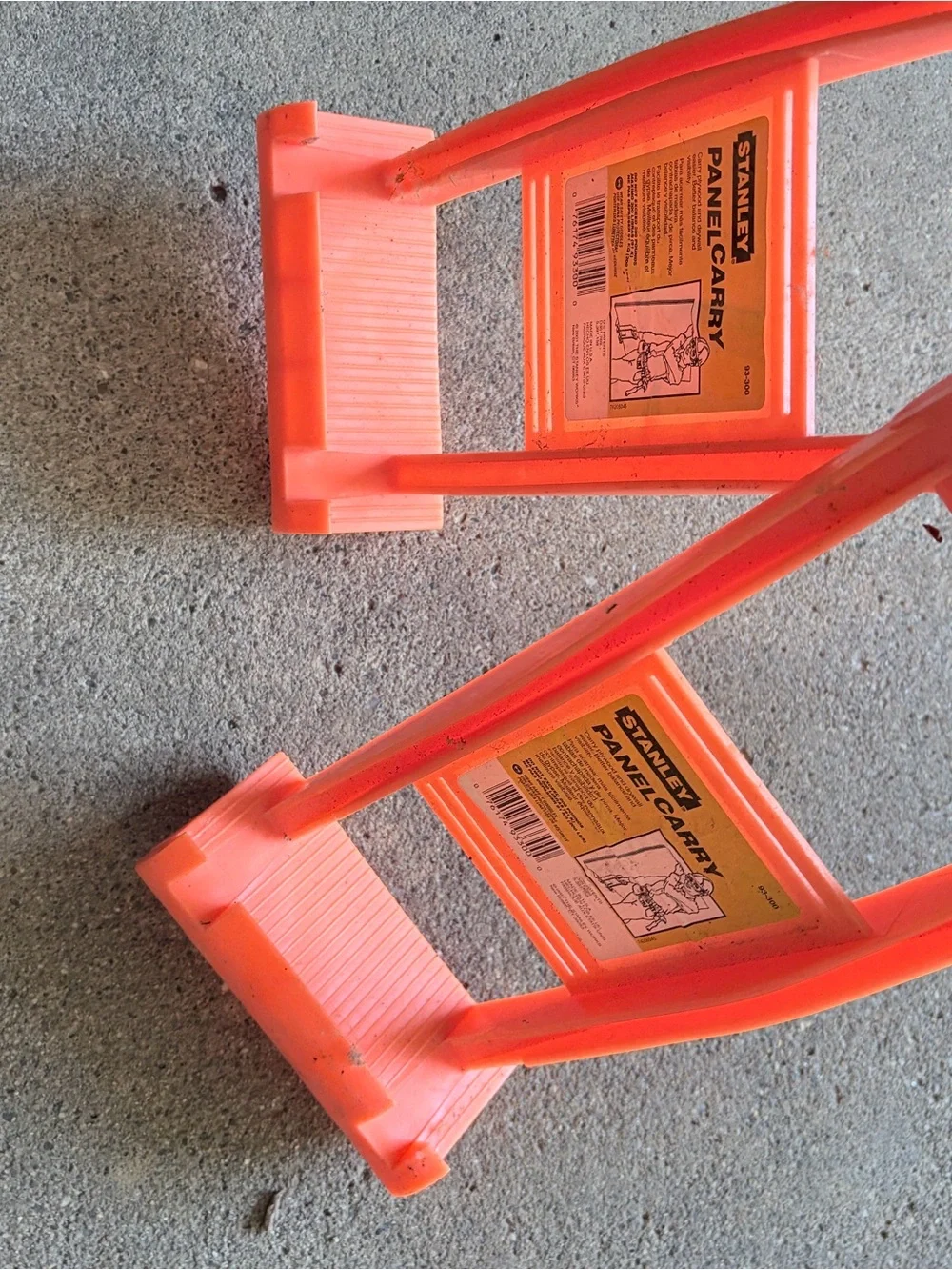 Pair of 2 Stanley Panel Carry tools, Model 93-300